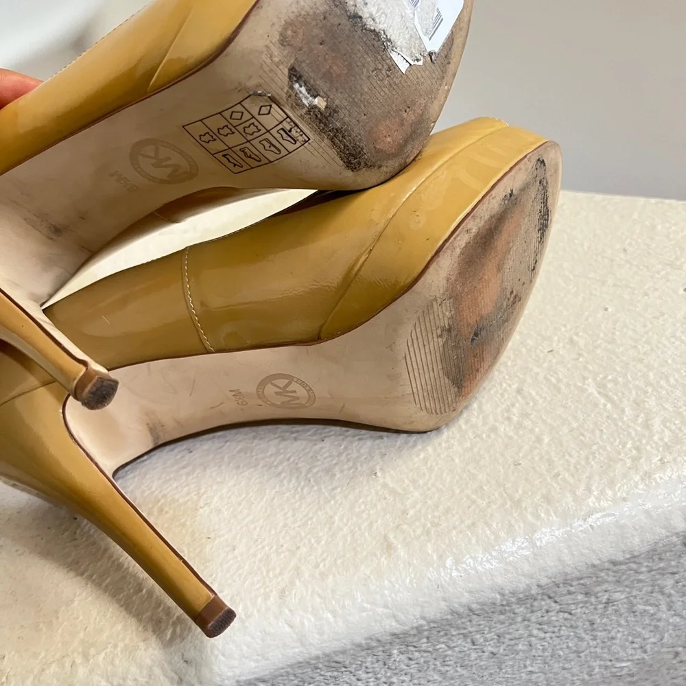 Michael Kors Womens York Pump Size 6.5 Tan Nude Leather Platform Heel Dress Shoe